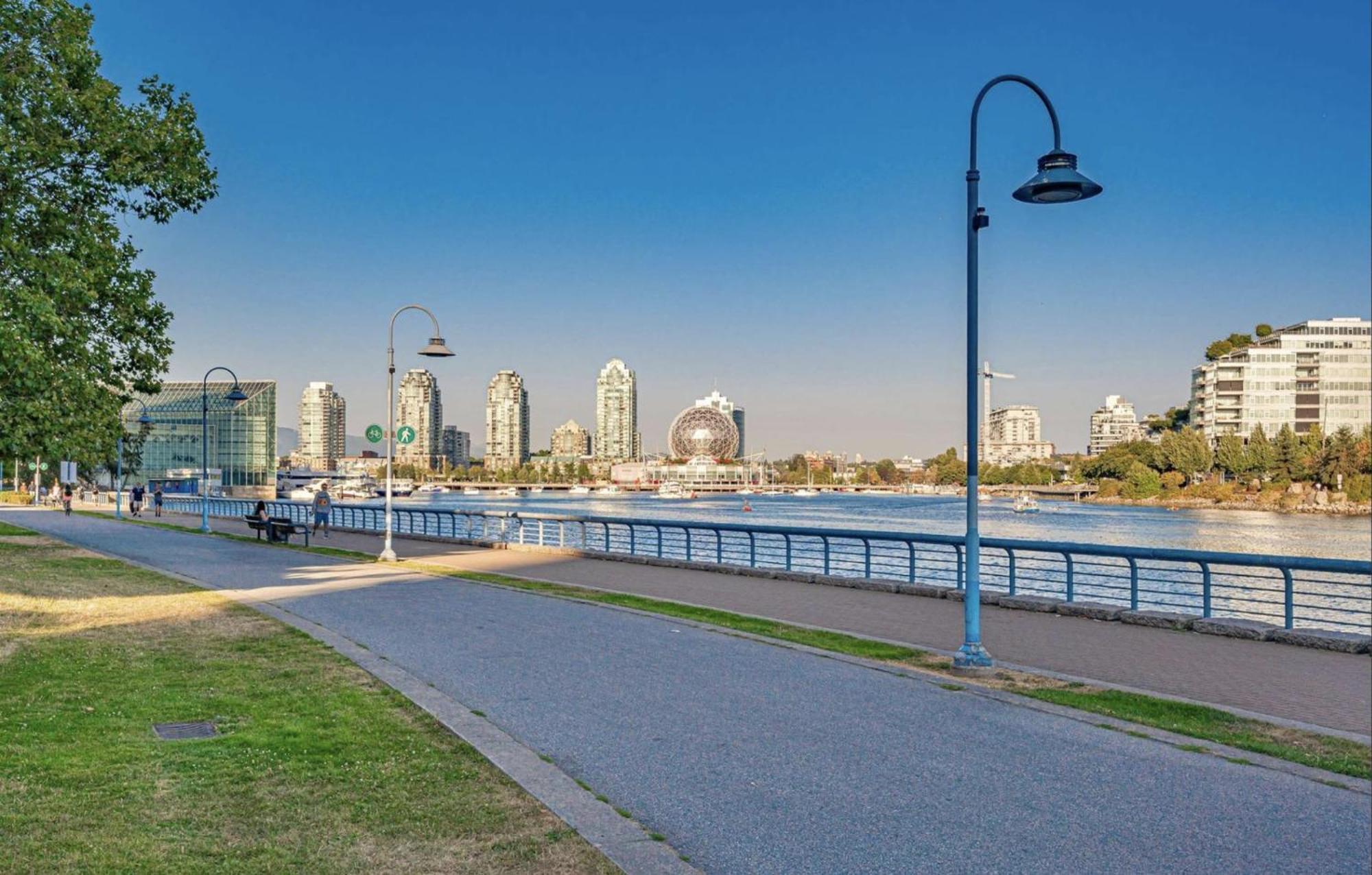 Best Location Downtown Chic Suites Ванкувер Экстерьер фото